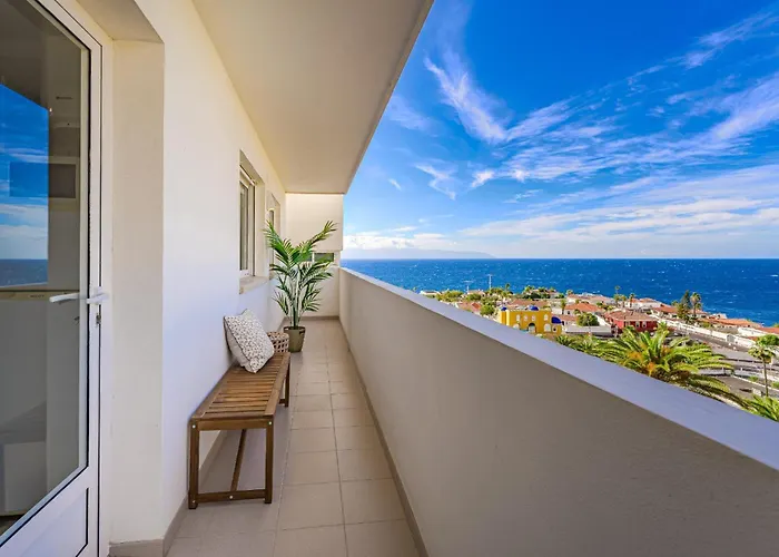 Playa La Arena 2 Bed * Puerto de Santiago (Tenerife)