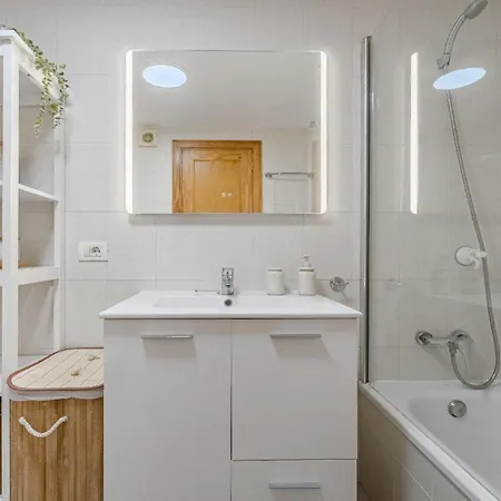 Playa La Arena 2 Bed شقة